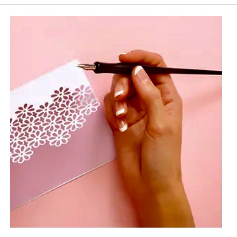 NEW Listing ~ Meet Me In Paris by Color Street